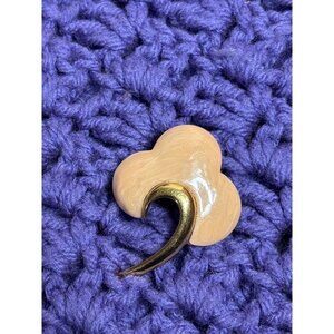 Vintage Monet Clover Brooch Goldtone Cream Enamel 2 inches